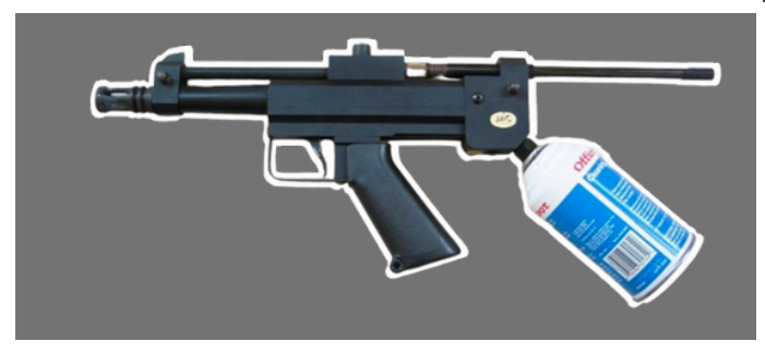 Prva Airsoft replika, 'Soft Air' puška, korišćena u Japanu